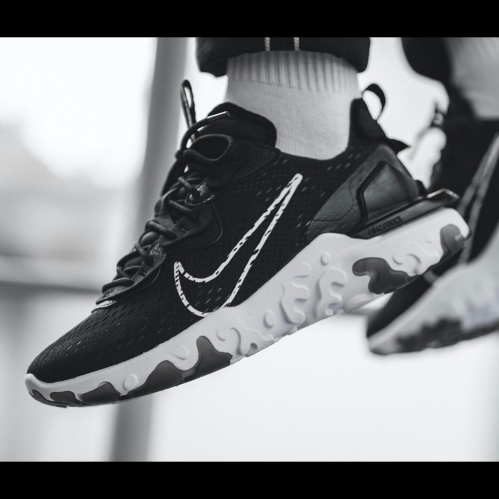 Brand new in box NIKE vision react